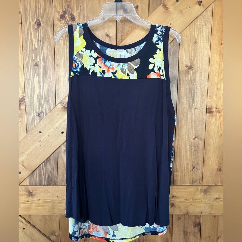 Lovely J Tank Lightweight Floral Tank | Size 1XL